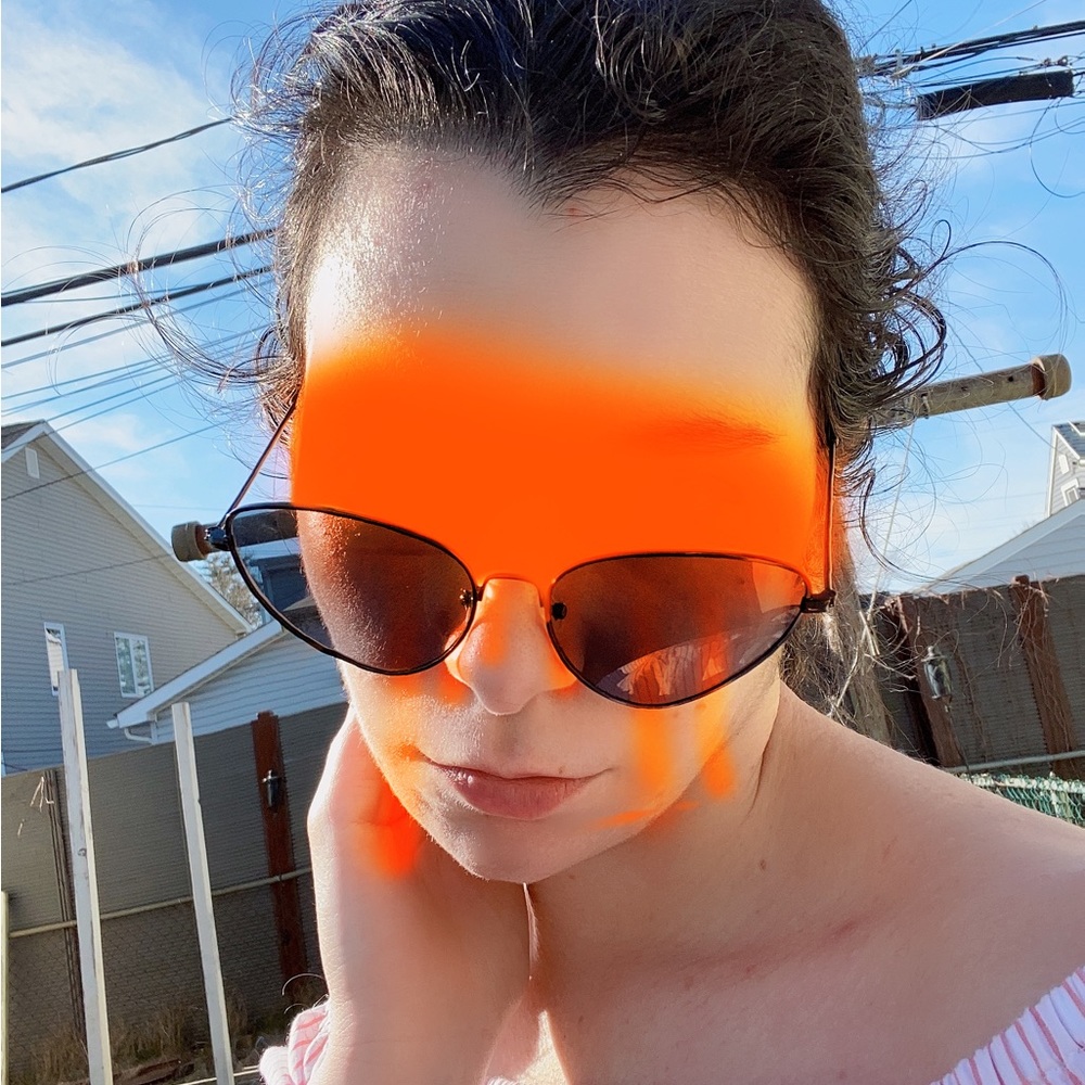 Retro Cat-Eye Sunglasses (BOGO!!) - Picture 2 of 4
